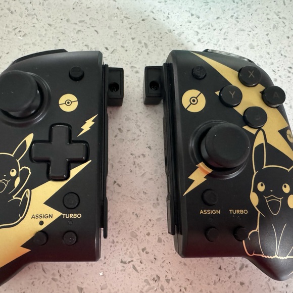 Pokemon joycons for Nintendo switch - Picture 3 of 3